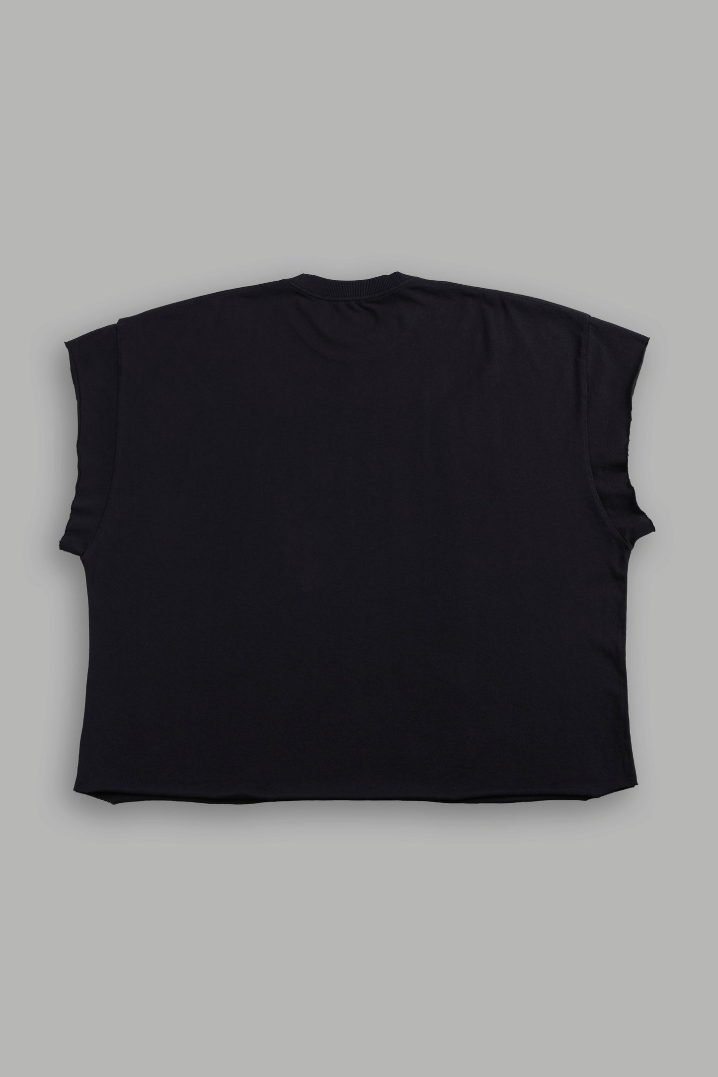 DS-0301 LOYALTY FRVR GRUNGE CUT-OFF TEE IN BLACK