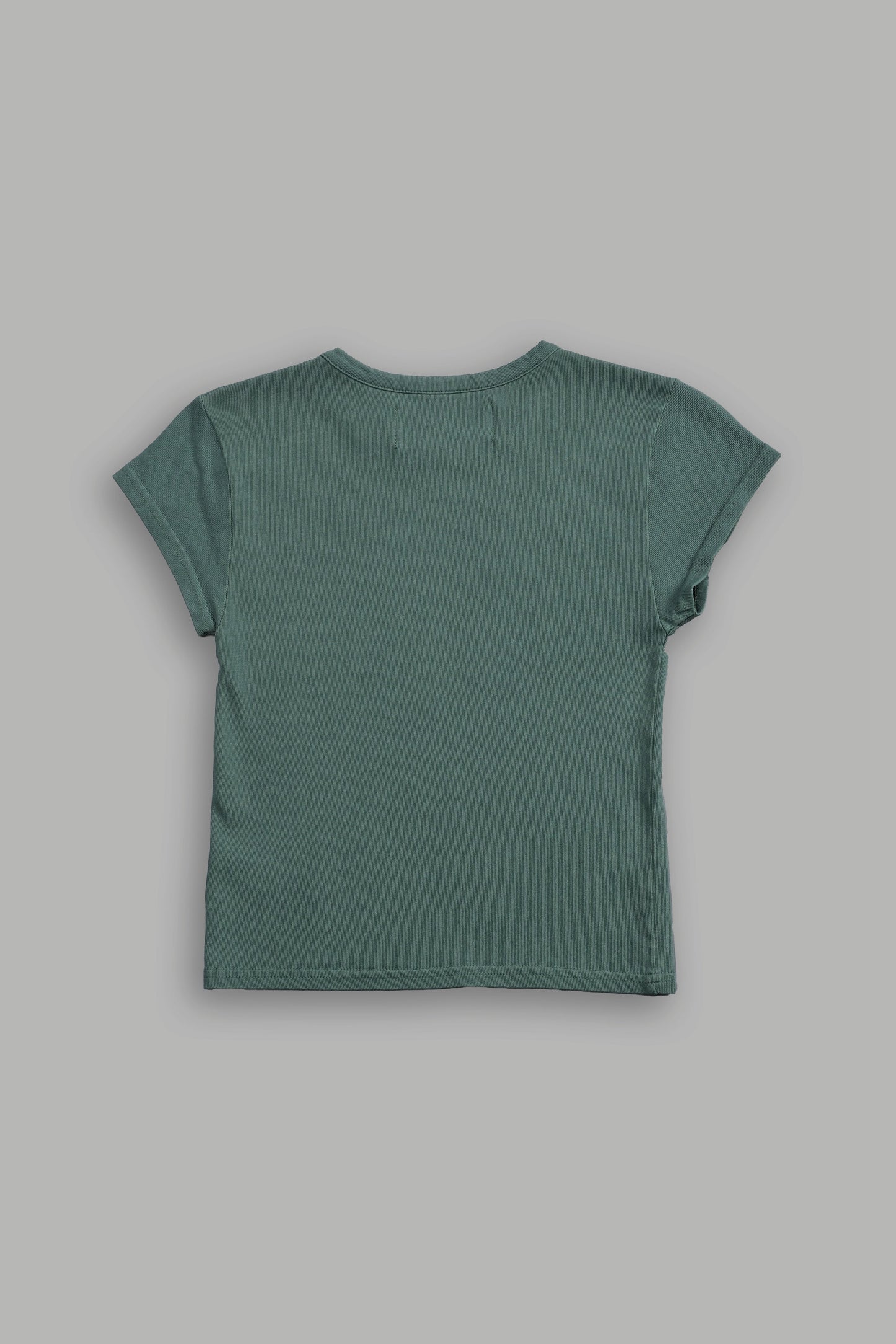 DSHE-0075 WOLVES HOUSE "BABY" TEE IN NORSE GREEN