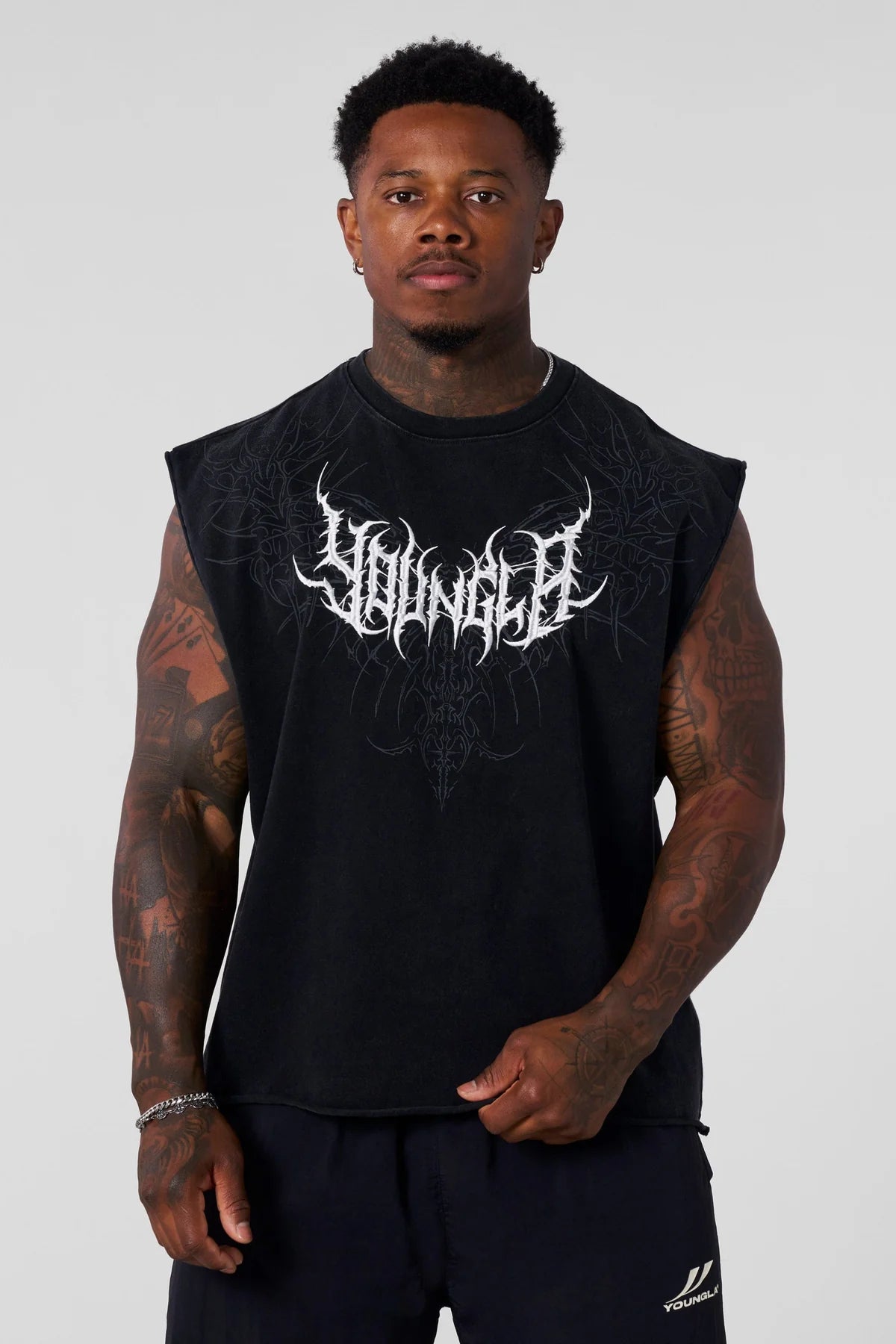 3027 - DARK WAVE CUT-OFFS - Black Wash