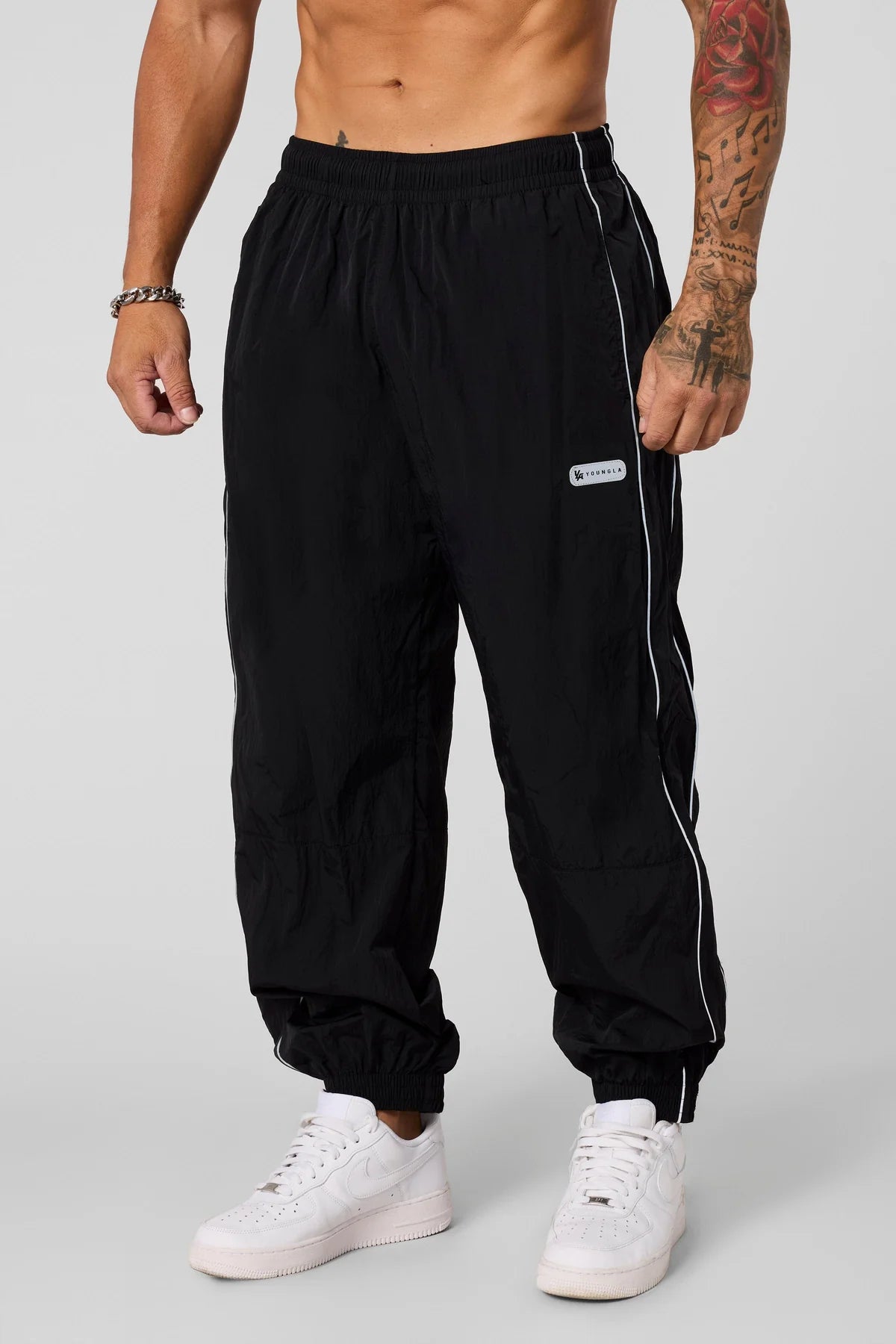 2091 - RETRO CUFFED JOGGERS - Black