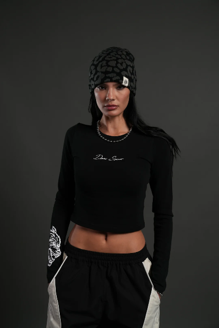 DSHE-0037 Stone Code L/S “Baby” Tee in Black