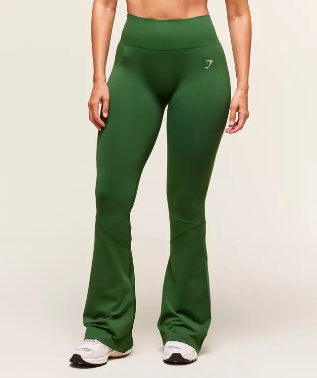 GSW-0037 Everyday Seamless Flared Legging - Athletic Green